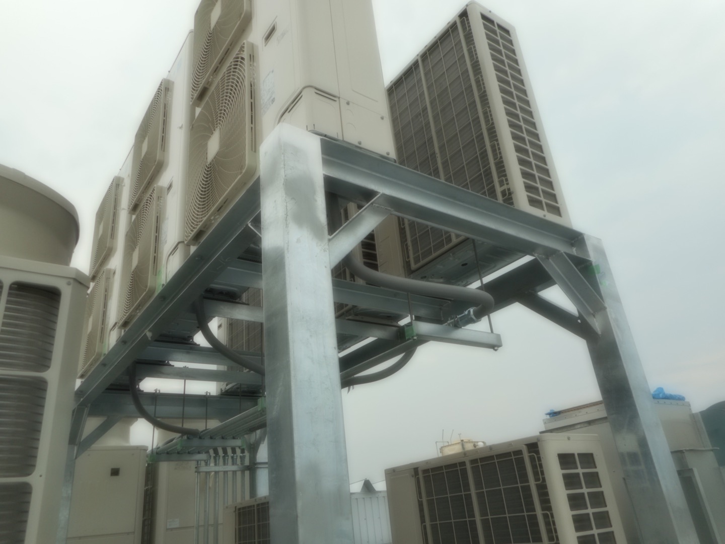 屋外用ドブ付け架台 | 株式会社笠原工業